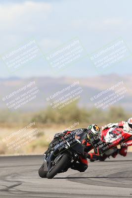 media/Nov-16-2025-Race Pace (Sun) [[8c5fa54630]]/Verified Riders/7-Turn 4 (1155am)/